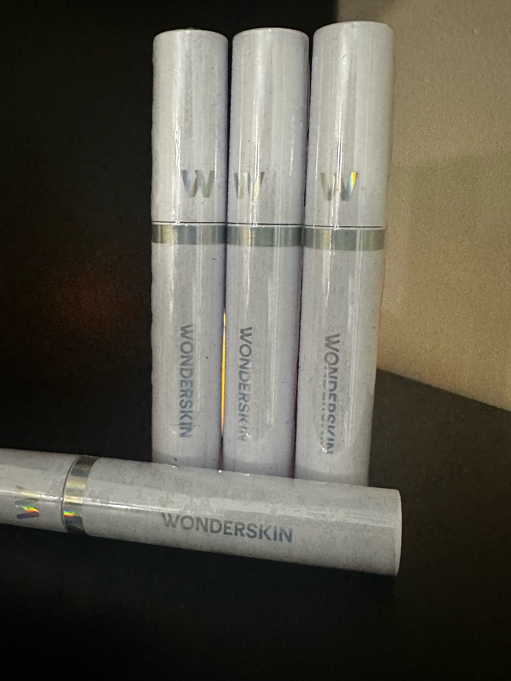 All Day Lip Stain Brand New Wonderskin - Shade DIVINE
